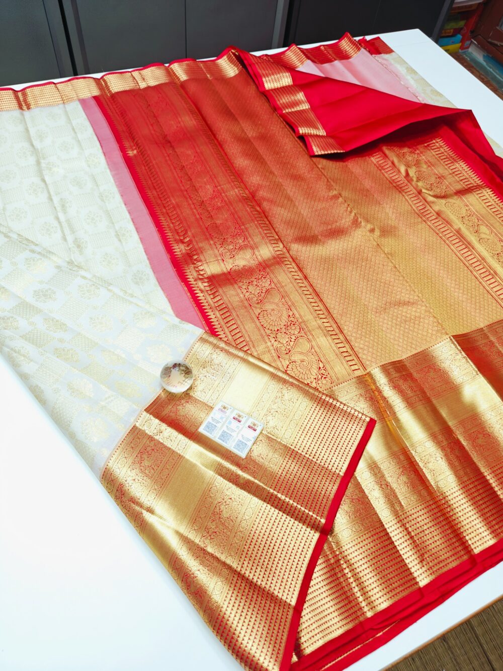 Kanchipuram Pattu Saree - Image 3