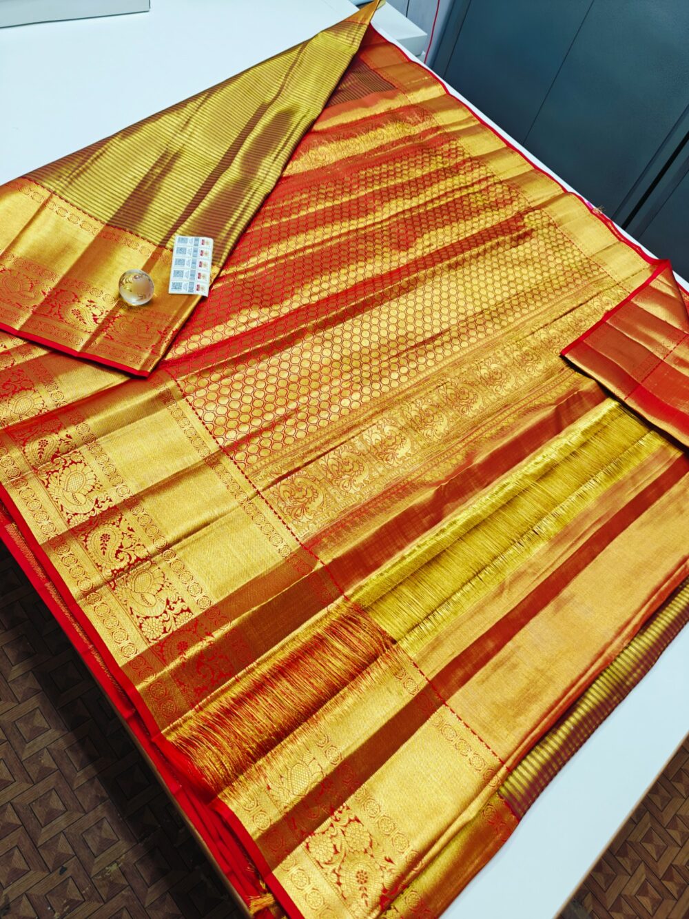 Kanchipuram Pattu Saree - Image 2